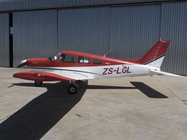 Piper Cherokee (ZS-LGL) - 18 NOV 2016