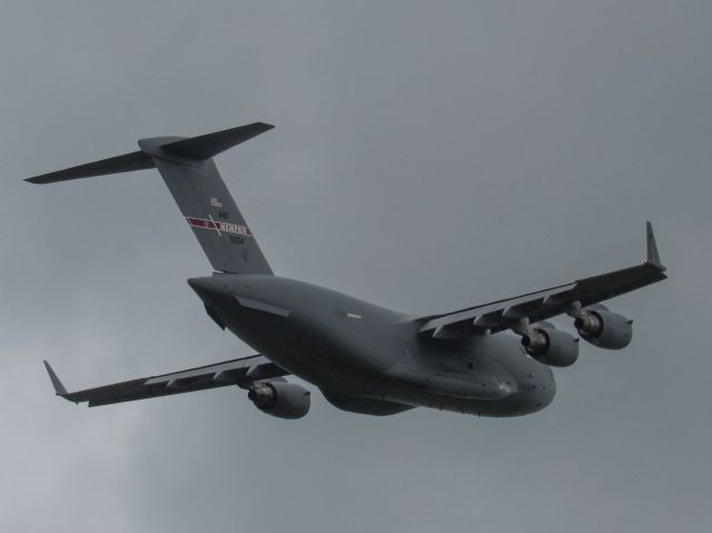 Boeing Globemaster III (95-0104)