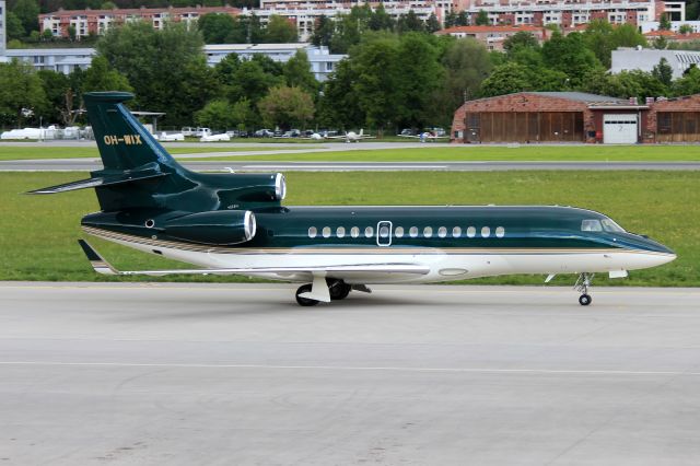 Dassault Falcon 7X (OH-WIX)