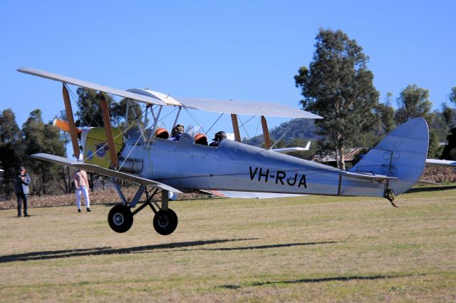 OGMA Tiger Moth (VH-RJA) - Flying into Clifton from Caboolture this Tiger used to be RAAF yellow scheme