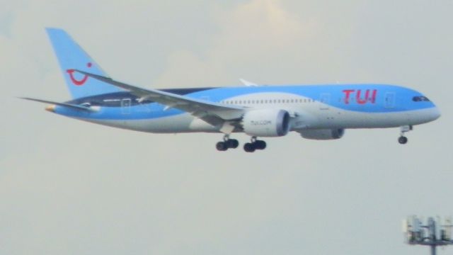 Boeing 787-8 (PH-TFK)