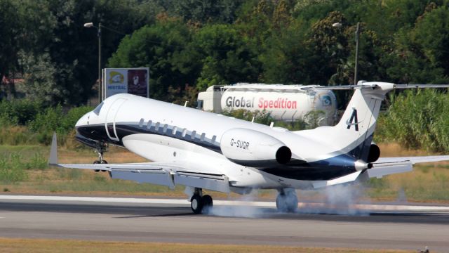 Embraer Legacy 600/650 (G-SUGR)