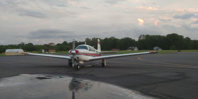 Mooney M-20 (N6924V)