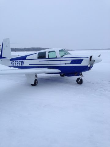 Mooney M-20 (N2797W)