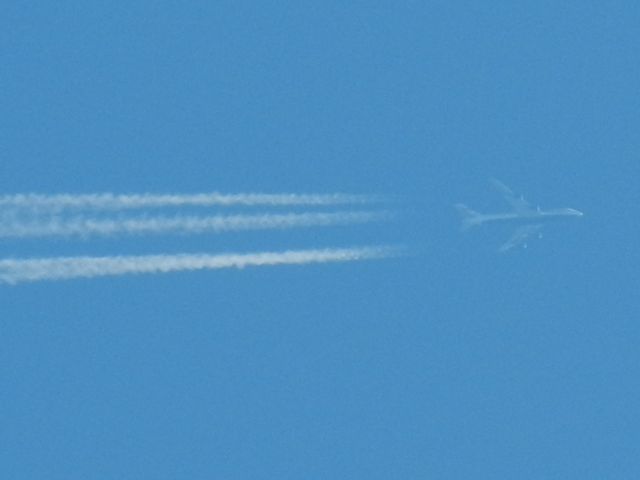 Boeing 747-400 (G-CIVN) - A British Airways Boeing 747-400 Flying Over My House En-Route To AUS