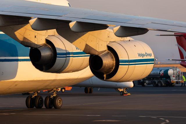 Antonov An-124 Ruslan (RA-82044)