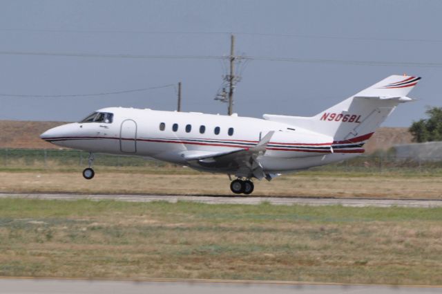 Boeing Goshawk (N906BL)