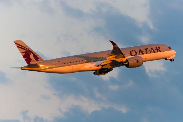 Airbus A350-900 (A7-ALG) - QR730, the second trip to DFW with the A350, departs back to Doha at sunset