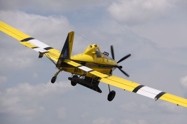 Air Tractor AT-802 (N8525D)