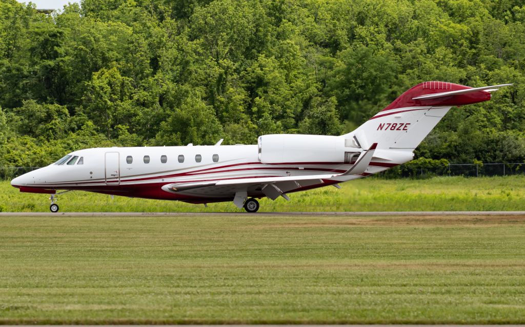 Cessna Citation X (N78ZE) - Chairman 42 arriving from Dallas Love Field Airport to pick up a passenger.