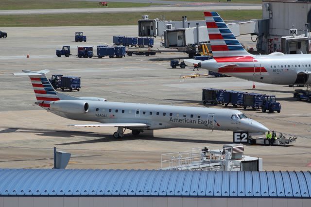 Embraer ERJ-145 (N640AE)