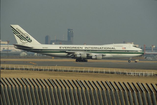 Boeing 747-200 (N470EV) - Departure at Narita Intl Airport Rwy16 on 1991/03/06