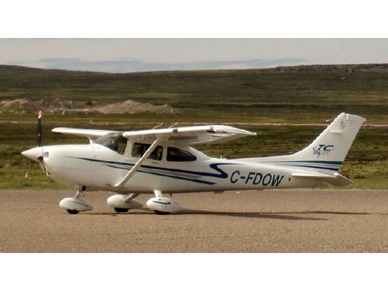 Cessna Skylane (C-FDOW) - During an Arctic crossing flight 2009. Aircraft now re-registered to C-GERD.