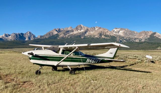 Cessna Skylane (N461VY) - 4N61VY in the mountains of ID