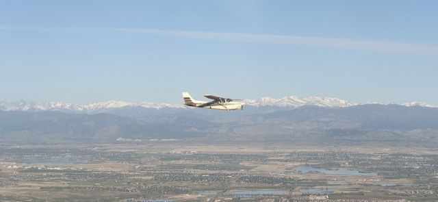 Cessna Skyhawk (N6402V)