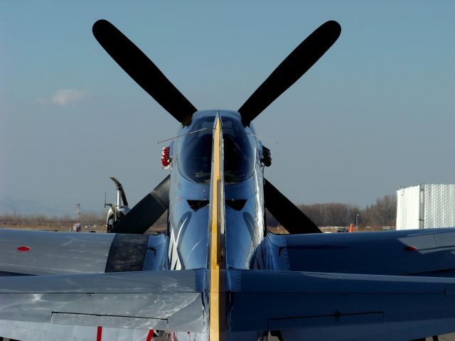 North American P-51 Mustang (N8677E)