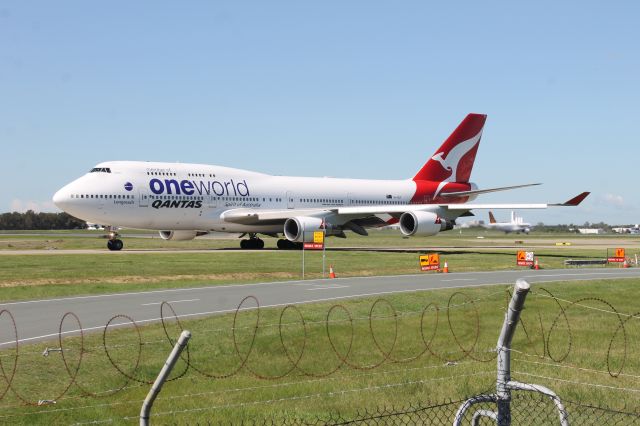 Boeing 747-400 (VH-OEF)