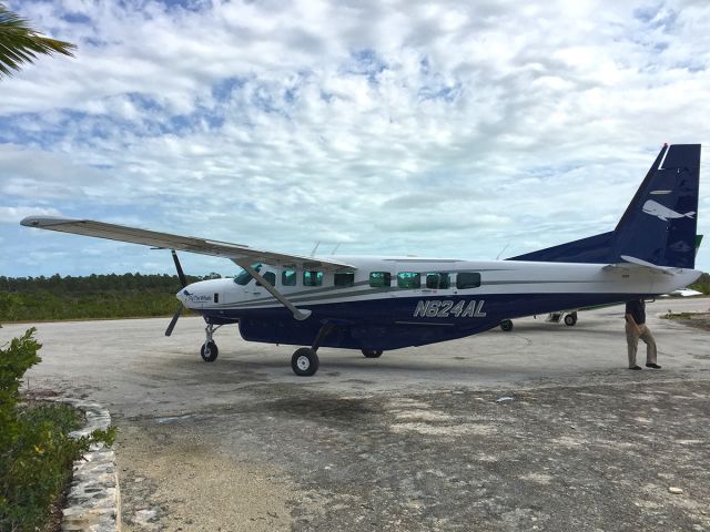 Cessna Caravan (N624AL)