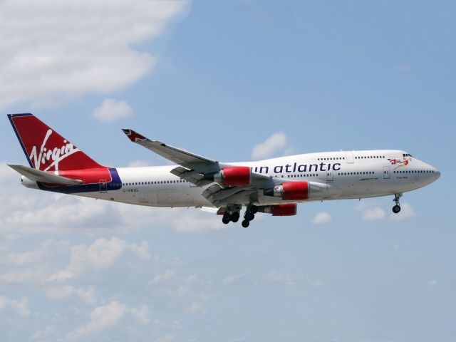 Boeing 747-400 (G-VBIG) - Raw photo courtesy of LEARJETMIAMI - thank you!