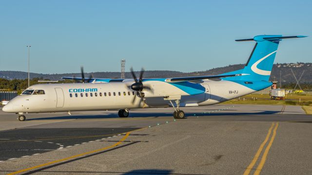 de Havilland Dash 8-400 (VH-IYJ)