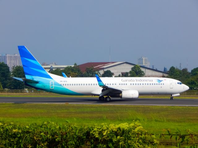 Boeing 737-800 (PK-GFQ) - Indonesia 335 just landed at BDObr /Papa Kilo Golf November Alpha