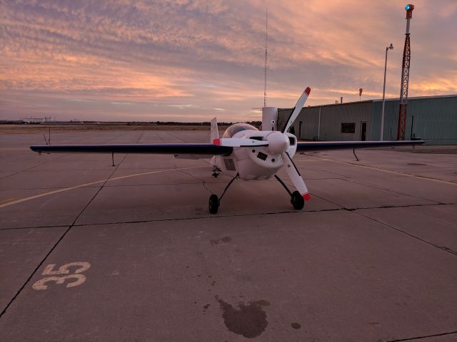 Piper Cherokee (N910CC)