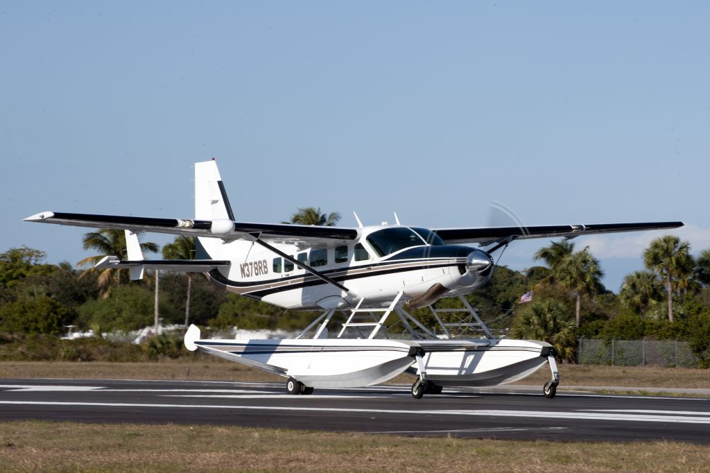Cessna Caravan (N378RB)