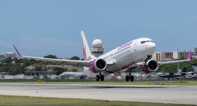 Boeing 737 MAX 8 (9Y-TTO)