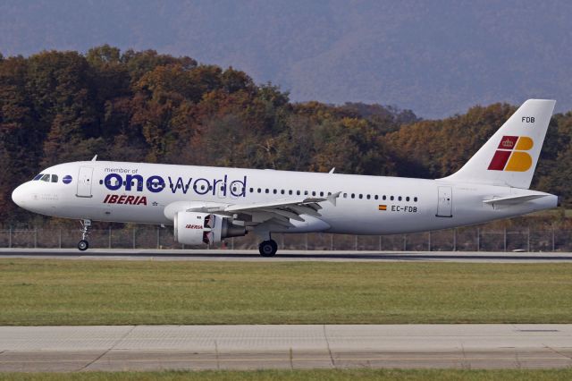 Airbus A320 (EC-FDB) - "OneWorld" livery