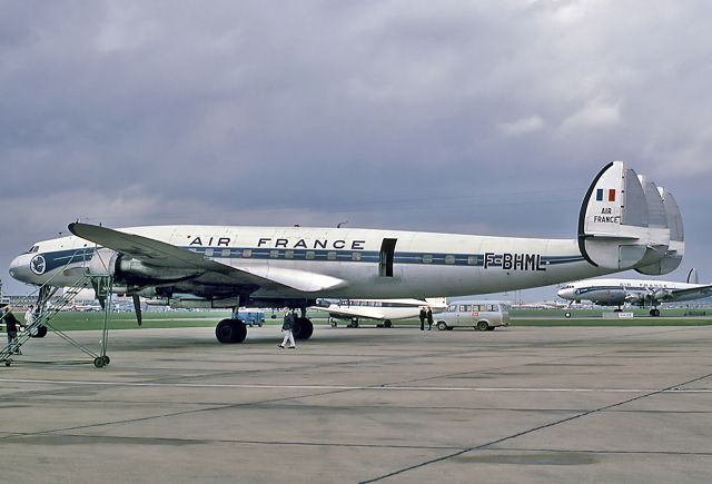 F-BHML — - LOCKHEED L-1049G SUPER CONSTELLATION - REG F-BHML (CN 4671) - LONDON HEATHROW UK. ENGLAND - EGLL (4/3/1967)