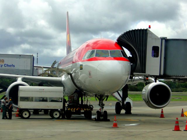 Airbus A320 — - AIRBUS A320 OF AVIANCA AIRLINES IN SALVADOR-BA, BRAZIL