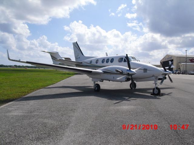 Beechcraft King Air 90 (N488XJ)