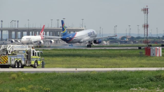 Airbus A320 (N605NK)