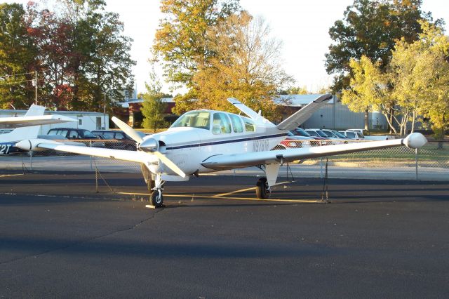 Beechcraft 35 Bonanza (N9781R) - 31 Oct 2008