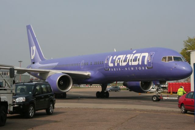 Boeing 757-200 (F-HAVN)