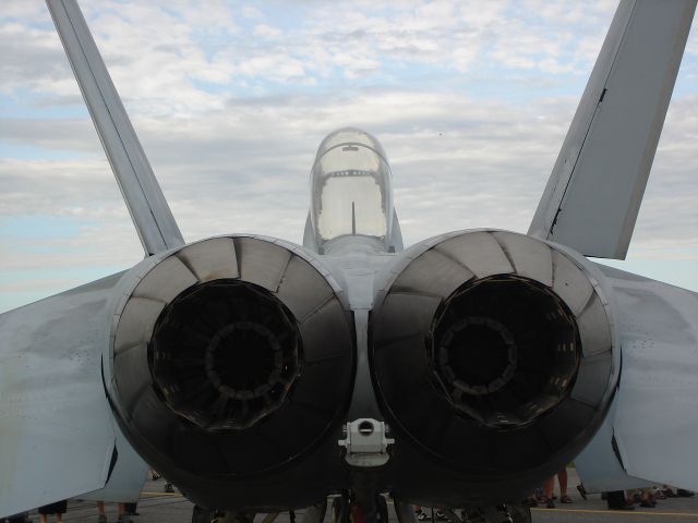 McDonnell Douglas FA-18 Hornet — - Static f18 during airshow in Quebec 2008