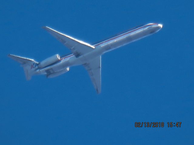 McDonnell Douglas MD-82 (N501AA)