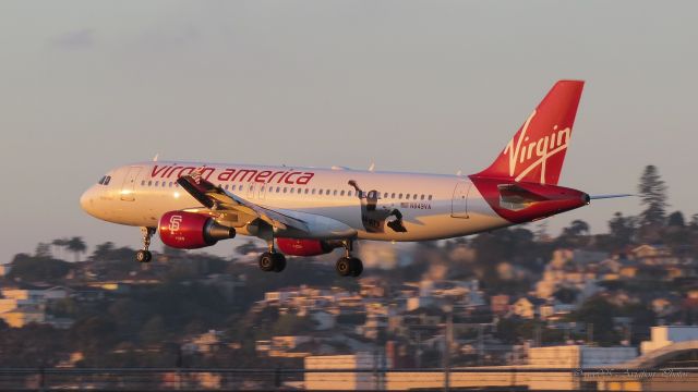 Airbus A320 (N849VA)