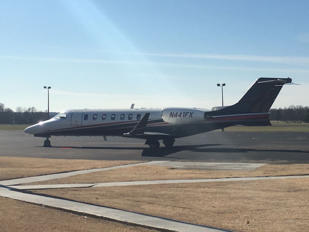 Learjet 45 (N441FX)