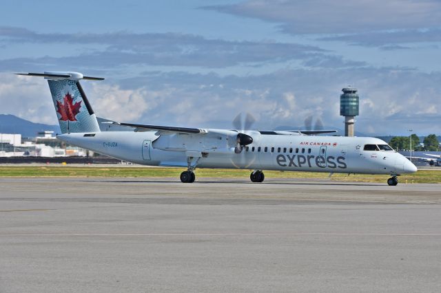 de Havilland Dash 8-400 (C-GJZA)