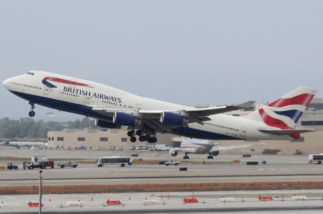 Boeing 747-400 (G-CIVN)