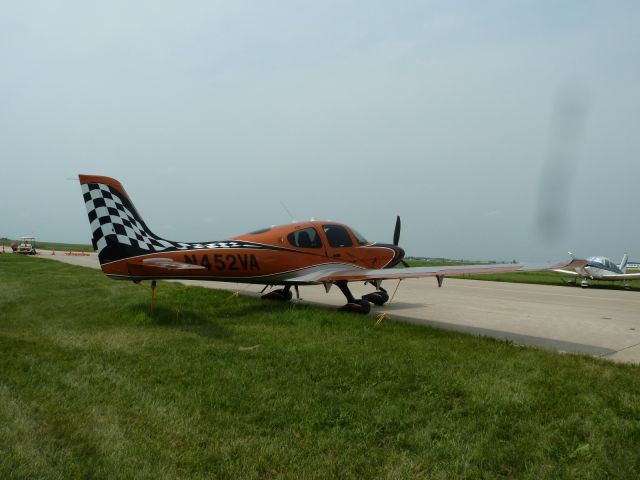 Cirrus SR-22 (N452VA) - Stop at Katw for the EAA 2021