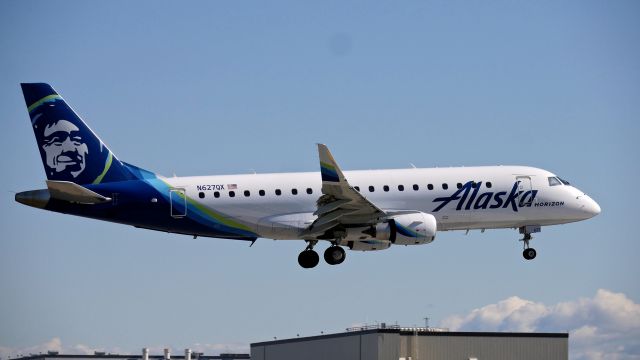 Embraer 175 (N627QX) - QXE2863 from KLAX on final to Rwy 16R on 10.1.19. (ERJ-175LR / cn #17000679).