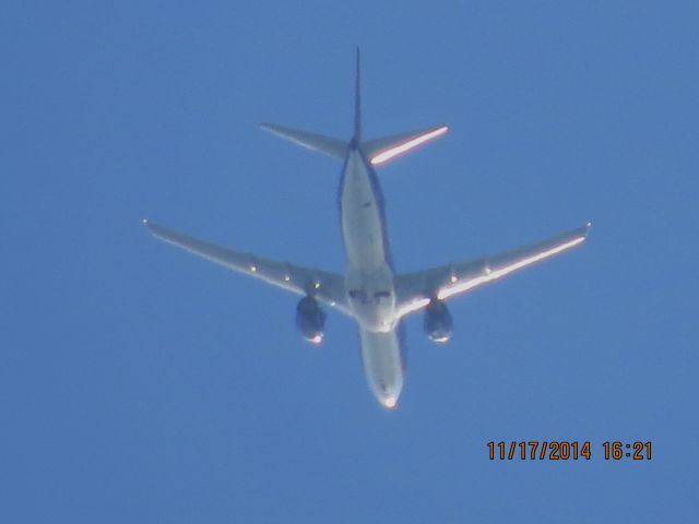 Boeing 737-800 (N813SY) - Sun Country Airlines flight 135 from Joplin Mo to Lawton Oklahoma over Baxter Springs Kansas 12,500 feet just after take off from Joplin Airport.