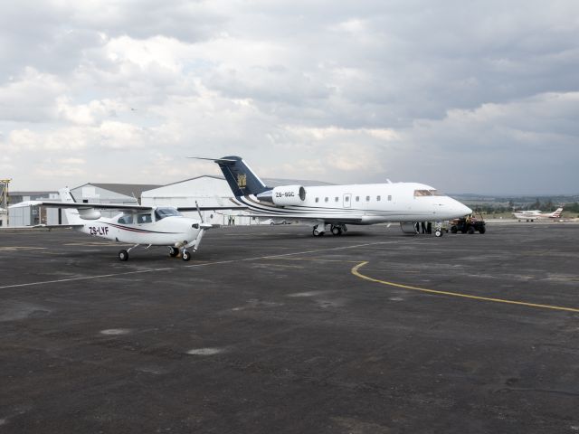 Canadair Challenger (ZS-SGC) - Lanseria, South Africa. 23 NOV 2017