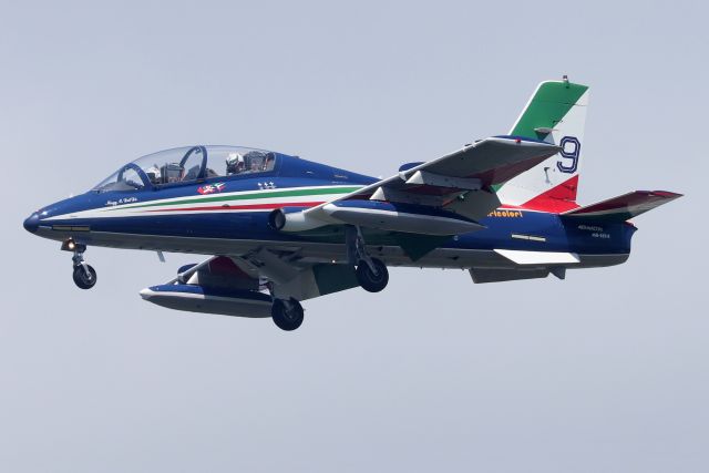 APJ55054 — - 'PONY 9' arriving from Orange County Airport