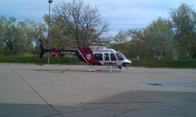 Bell 407 (N408UH)