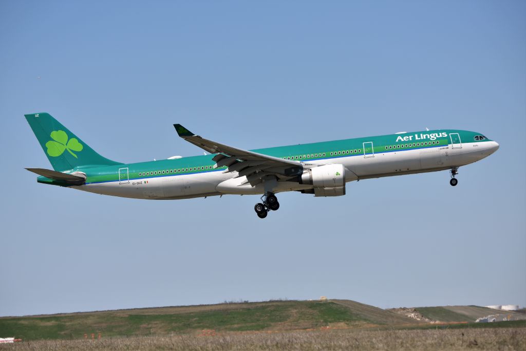 Airbus A330-300 (EI-DUZ) - 10-C 04-28-18