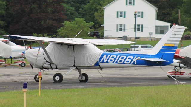 Cessna Commuter (N6186K) - Parked at Orange County Airport, 28 August 2021.