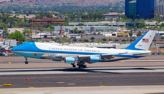 Boeing 747-200 (82-8000) - POTUS arrival in PHX on May 5, 2020. 